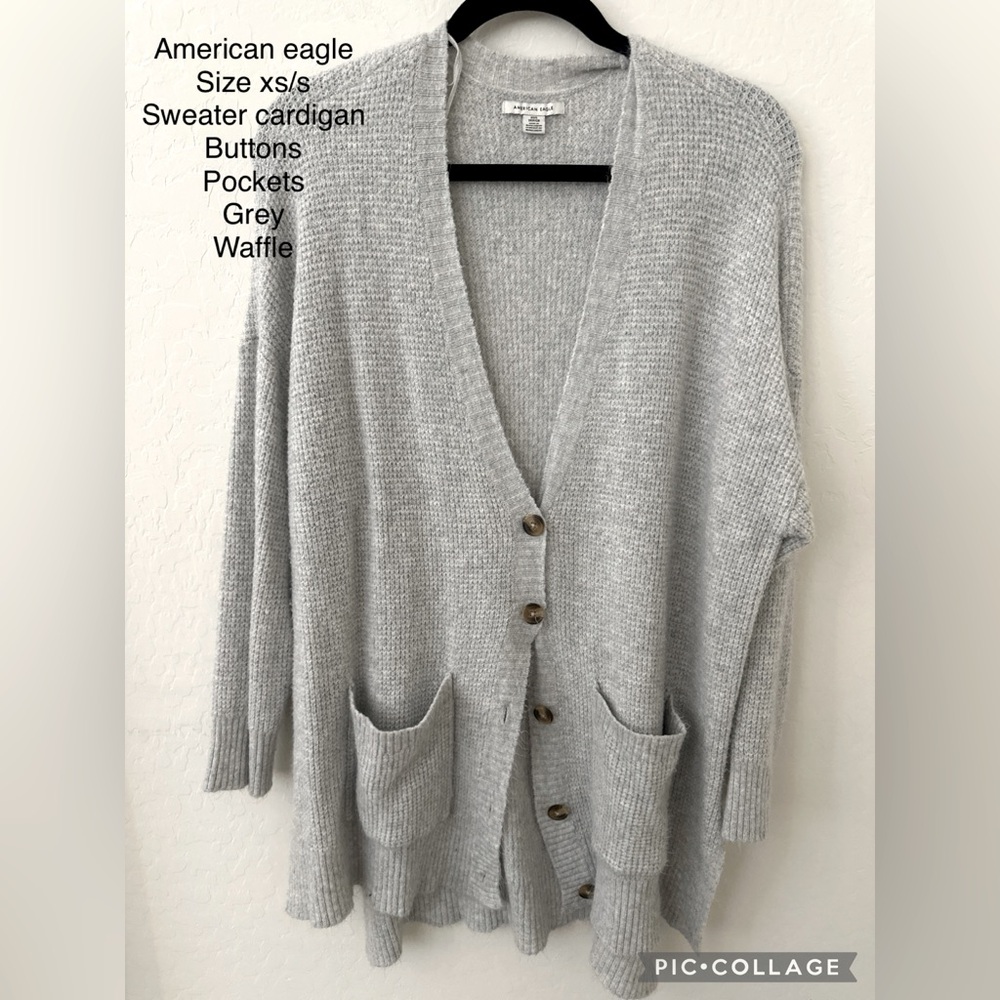 American eagle cardigan size xs/s